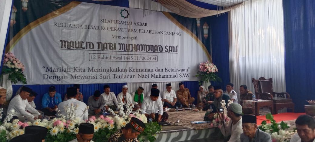 Keluarga Besar Koperasi TKBM Peringati Maulid Nabi Muhamad SAW