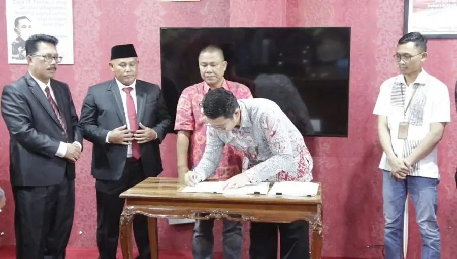 Pemkab Lampung Selatan Teken MoU dengan PT PLN Persero