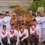 Wakapolda Lampung Menyampaikan Amanatnya Dalam Upacara Bendera Di SMA N 2 Bandar Lampung