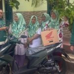 Supriyanto Anggota DPRD Lampung Berikan 1 Unit Sepeda Motor kepada Warga Negeri Katon Dari DPP PPP