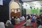 Solat Subuh Serta Jadi Penceramah, Wahdi Siradjuddin Sapa Masyarakat Masjid Al- Hikmah