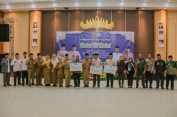 Pemerintahan Kota Metro Serahkan Bantuan Hibah di Acara Halal Bihalal dengan MUI