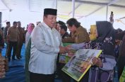 Kunjungan Kerja ke Kabupaten, Gubernur Arinal Djunaidi Berikan Sejumlah Bantuan