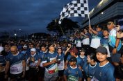 Dilepas Gubernur, Ribuan Peserta Ikuti Lampung Half Marathon
