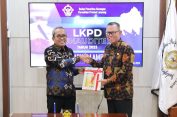Sekdaprov Serahkan LKPD Tahun 2023 Ke BPK Perwakilan Lampung