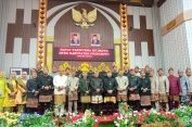 Pj Bupati Pringsewu Marindo Kurniawan Hadiri Rapat Paripurna Istimewa Dalam rangka HUT Ke-15 Kabupaten Pringsewu
