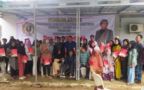 Legislator FX Siman Sosialisasi Perda No.I Tahun 2016 di Pringsewu Barat