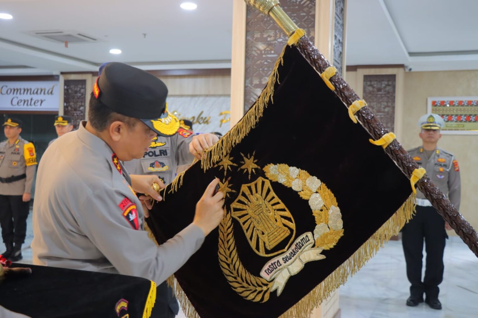 Kapolda Lampung Gelar Upacara Pemuliaan Nilai-Nilai Tri Brata Sambut Hari Bhayangkara Ke-78