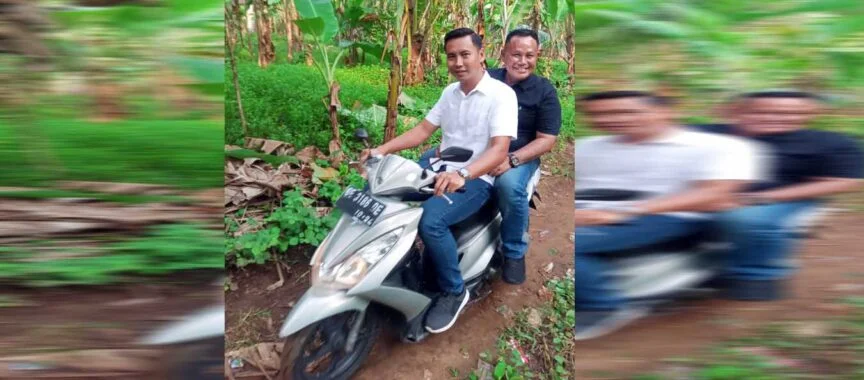 Dibonceng Naek Motor,Nanang Ermanto Tembus Lokasi Bedah Rumah Yang Sulit Terjangkau