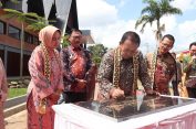 Gubernur Arinal Djunaidi Resmikan Pasar UMKM Provinsi Lampung