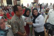 Walikota Beri Bantuan Payung dan Tripod: Dorong UMKM Berjaya di Bandarlampung