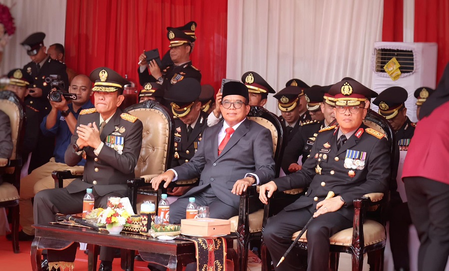Pj Gubernur Lampung Ikuti Upacara Peringatan HUT Bhayangkara Ke-78