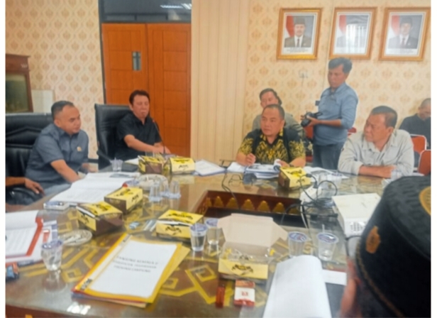 Pesawaran Adakan Audensi DPRD Pesawaran dukung penuh Masyarakat menggugat PTPN7 way berulu