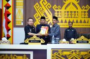 Marindo Kurniawan Penjabat Bupati Pringsewu Sampaikan Rancangan Perubahan KUA-PPAS 2024