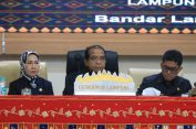 Pj. Gubernur Lampung Hadiri Rapat Paripurna Pandangan Umum dari Fraksi-Fraksi DPRD Provinsi Lampung
