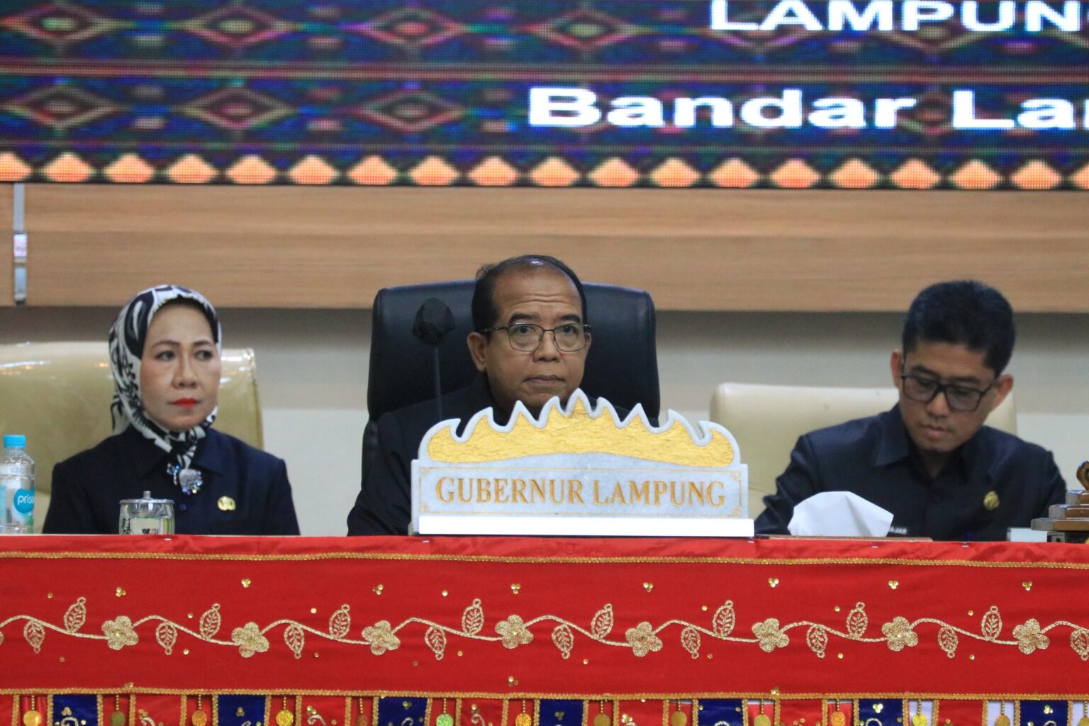 Pj. Gubernur Lampung Hadiri Rapat Paripurna Pandangan Umum dari Fraksi-Fraksi DPRD Provinsi Lampung