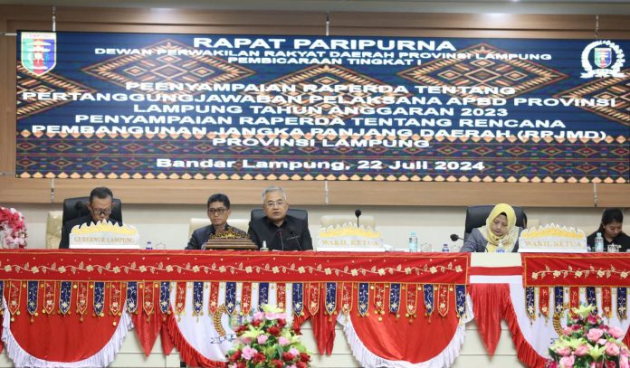 Sidang DPRD Provinsi Lampung, Raperda Tentang RPJPD