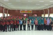 WALIKOTA EVA DWIANA HADIRI ACARA FASILITASI TIM PENGGERAK PKK DALAM GERAKAN PEMBERDAYAAN MASYARAKAT DAN KESEJAHTERAAN KELUARGA