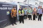 Pj. Gubernur Samsudin Didampingi Walikota Eva Tinjau Pembangunan Pasar Pasir Gintung