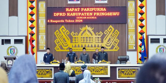 Pj Bupati Pringsewu Jawab Pandangan Umum Fraksi DPRD