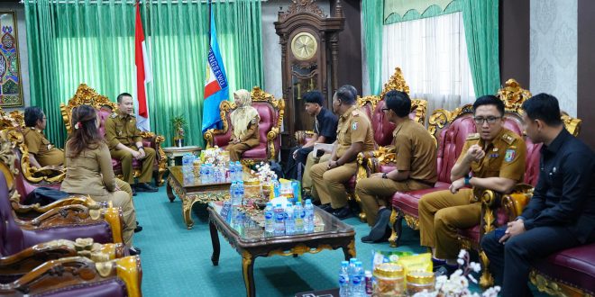 Pj. Bupati Pringsewu Menerima Audiensi Perwakilan Peserta Paduan Suara GBN 2024
