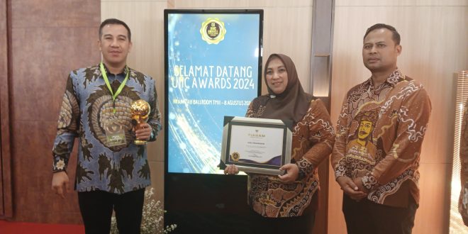 Wujudkan Pemerataan Akses Kesehatan, Pemkab Pesawaran Raih Penghargaan UHC dari Pemerintah Pusat
