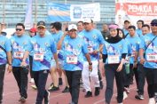 Pj. Gubernur Samsudin Lepas 1.700 Peserta Pemuda Run dalam Rangka HUT RI ke-79 dan HUT KNPI ke-51