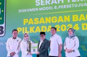 Ketua Umum PKB Berikan Surat Rekomendasi Model B KWK Persetujuan Parpol Kepada Nanda – Antonius