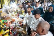 Pj. Bupati Pringsewu Monitoring ke Pasar, Kebutuhan Pokok di Pringsewu Stabil