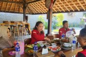 Makan Bersama dengan Cawalkot Reihana, Apakah PDI-P Bergabung