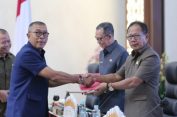 Sekdaprov Fahrizal Sampaikan Jawaban atas Pemandangan Umum Fraksi-Fraksi DPRD terhadap Raperda APBD Lampung Tahun Anggaran 2025