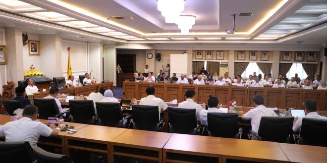 Pj. Gubernur Samsudin Pimpin Rapat Penyelesaian Pelepasan Aset HPL Kelurahan Way Dadi Bandarlampung