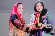 Walikota Eva Dwiana Raih Penghargaan Dari Kemenkop UKM RI