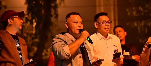 Nanang Ermanto Bupati Lampung Selatan Malam Mingguan di Bundaran Tugu Pancasila Kalianda