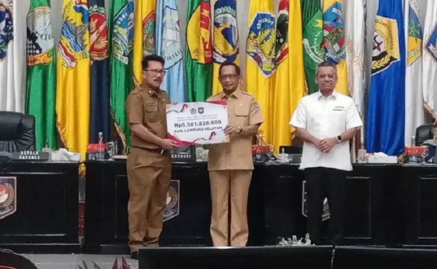 Pemkab Lampung Selatan Terima Insentif Fiskal Rp5,5 Miliar