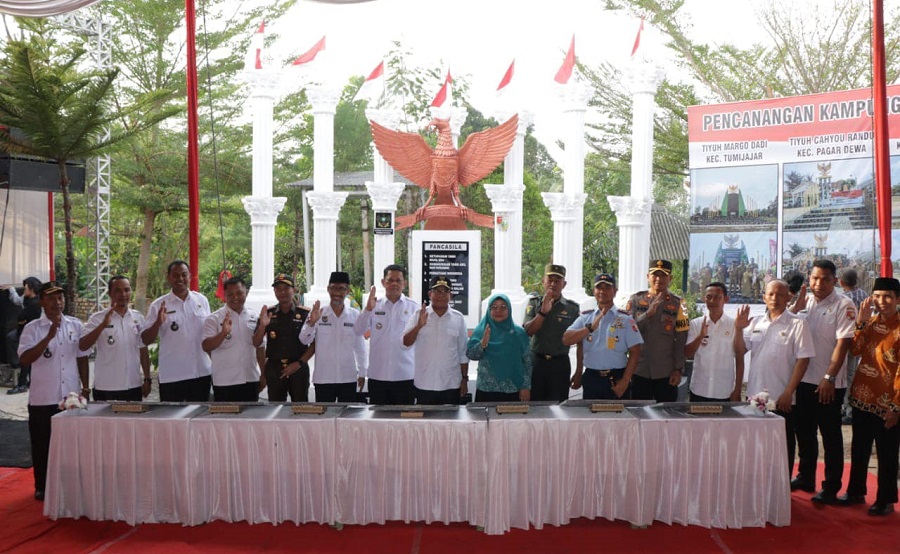 Pj Gubernur Canangkan Kampung Pancasila di Kabupaten Tulang Bawang Barat