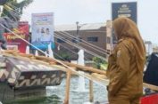 Pemkot Bandar Lampung Renovasi Tugu Adipura