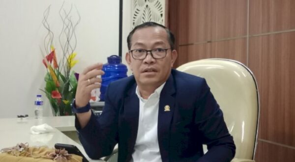 Komisi V DPRD Provinsi Lampung Meminta Wali Murid Jangan Ragu Mengambil Ijazah Anaknya Walaupun Belum Membayar Uang Komite