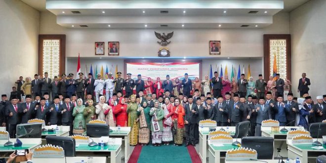 Pj. Gubernur Lampung Hadiri Rapat Paripurna Istimewa DPRD, Pelantikan Anggota DPRD Provinsi Lampung Periode 2024-2029