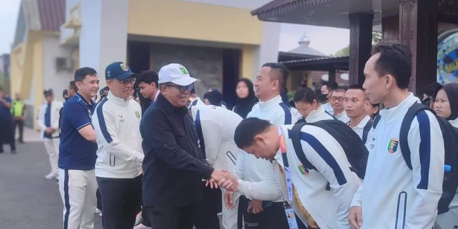 Pj. Gubernur Lampung Sambut Kepulangan Para Atlit dan Berikan Apresiasi Kepada Kontingen Lampung Pada PON XXI 2024 Aceh-Sumut