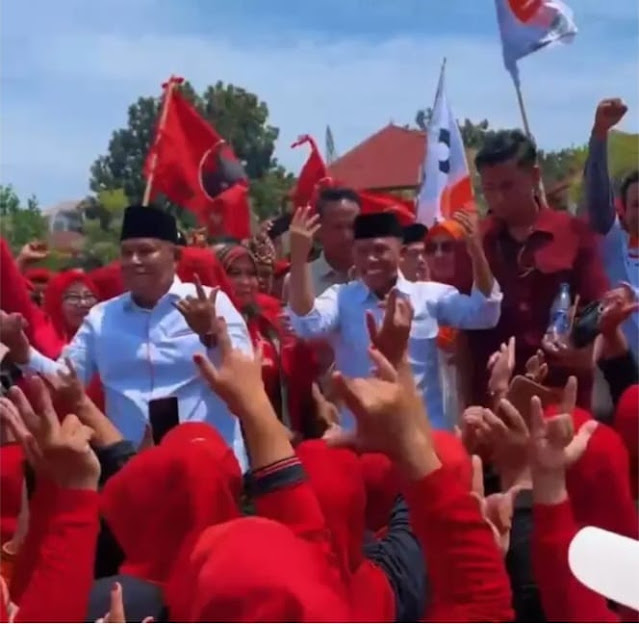 Resmi Daftar KPU Pasangan “Berani” Diarak Pawai Lintas Budaya