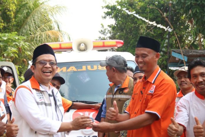 Sehari Setelah Pelantikan, Anggota DPRD Yusnadi Tepati Janji