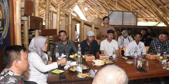 Jalin Silaturahmi Dan Kolaborasi Dengan Media, Pj Sekda Bayana Kunjungi Kantor PWI Tubaba