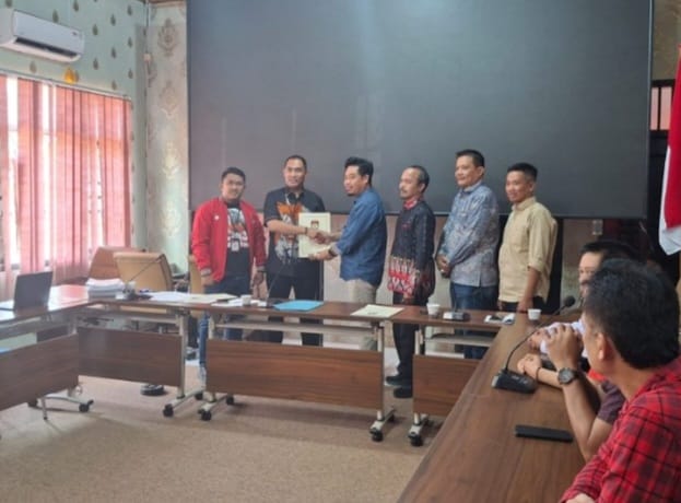 KPUD kabupaten Lamsel Resmi Tetapkan Paslon Bupati Pilbup 2024, Nanang-Antoni dan Egi-Saiful