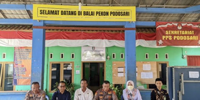 Dinas Kesehatan Pringsewu Monitoring STBM Pilar 2, 3, dan 4 di Pekon Podosari