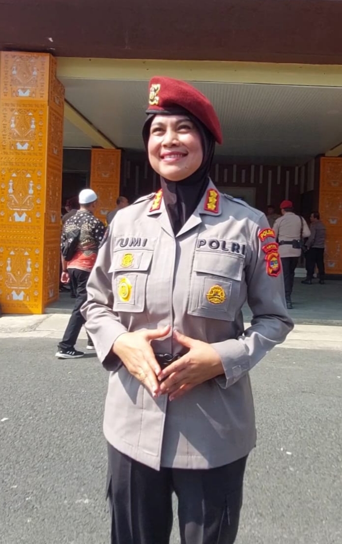Polwan Berawal Dari Sekolah Bintara, Kini Jabat Kabidhumas Polda Lampung