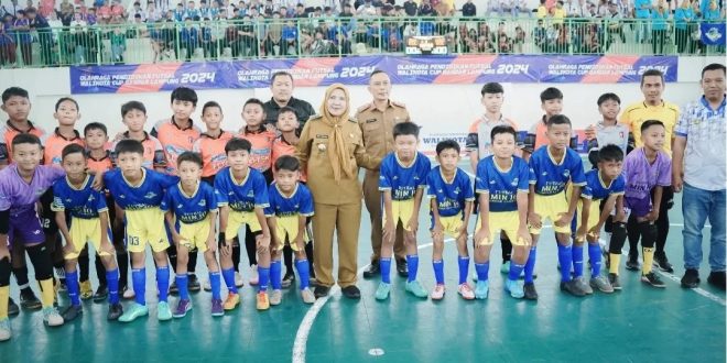Walikota Eva Dwiana Buka Kejuaraan Futsal Walikota CUP 2024