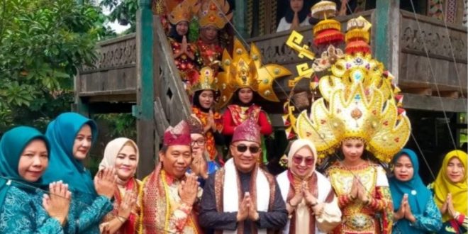 Pj.Bupati Tanggamus Hadiri Festival Seni dan Budaya HUT ke-10 Museum Mini Kekhatuan Semaka