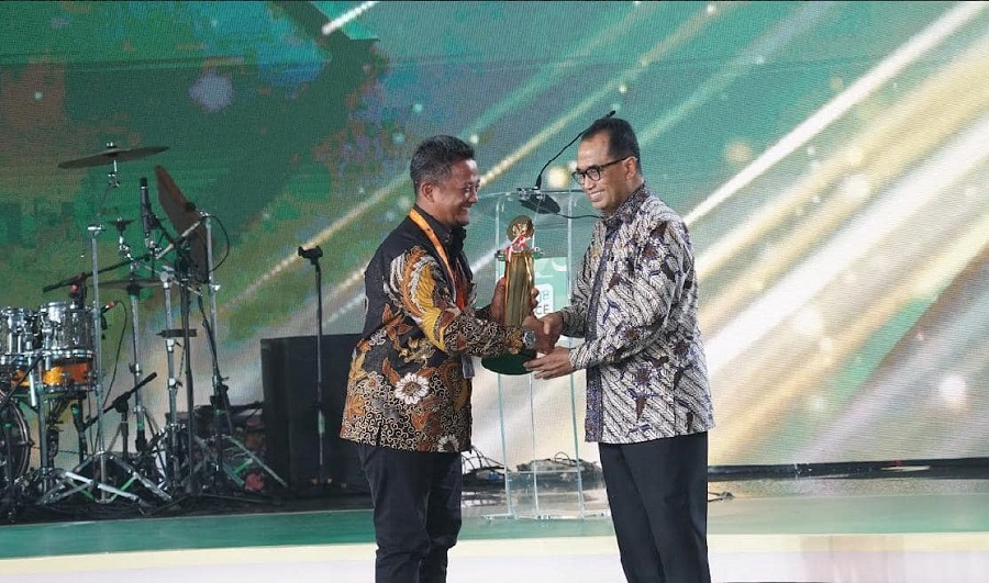 Pemerintah Provinsi Lampung Terima Penghargaan Wahana Tata Nugraha 2024