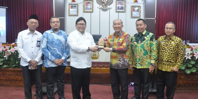 Pj.Bupati Tanggamus Terima Kunker dan Koordinasi Pimpinan Ombudsman RI